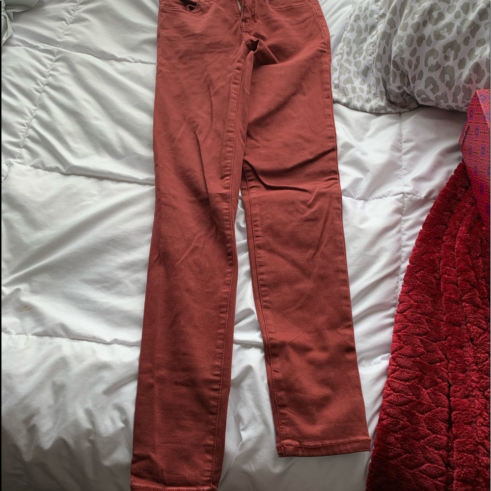 Red skinny jeans